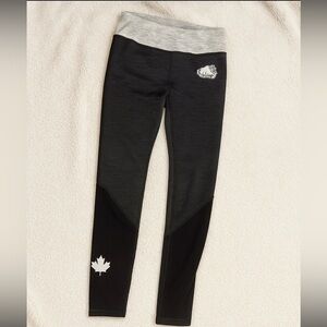 Roots leggings size youth medium girls